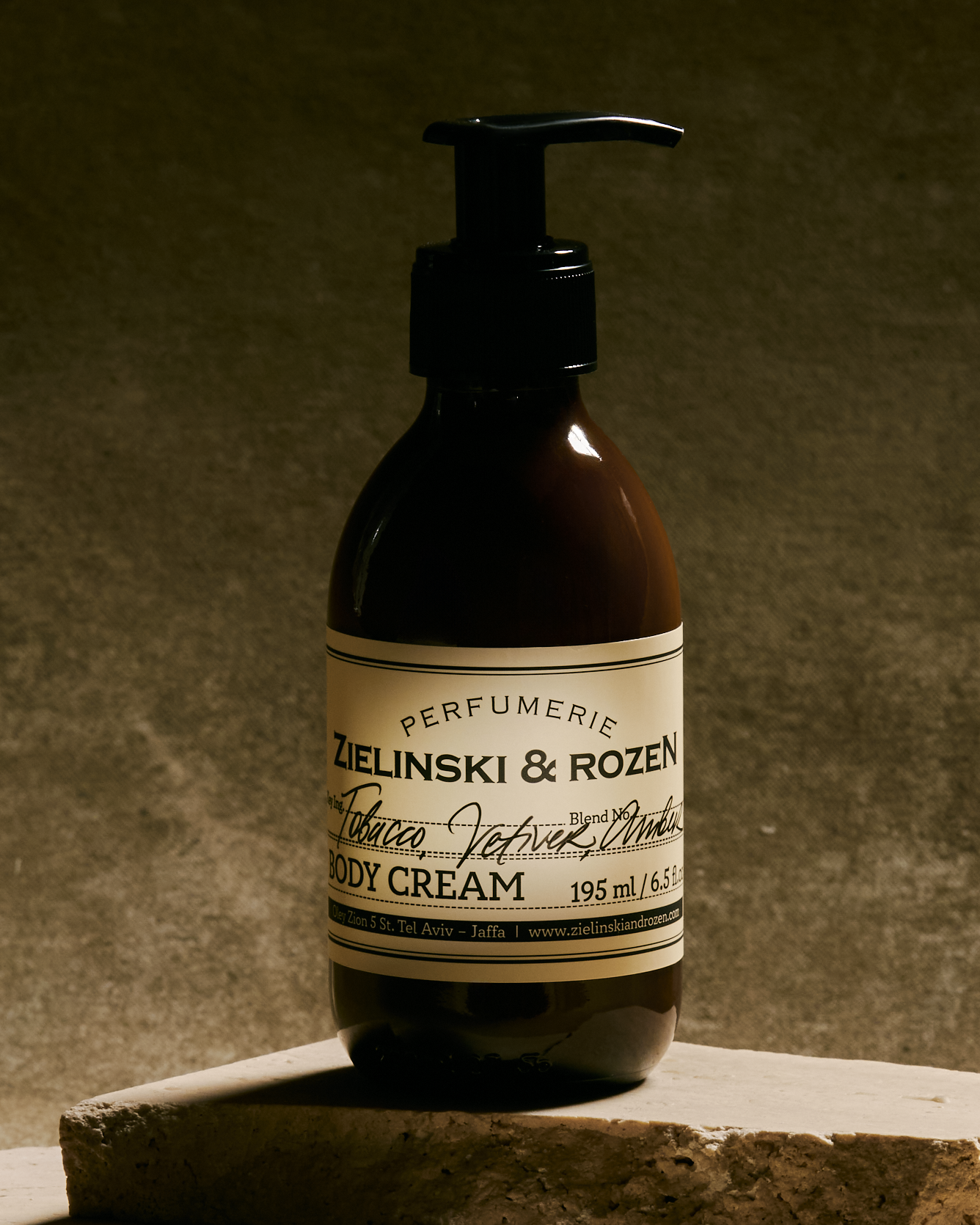 Tobacco, Vetiver, Amber