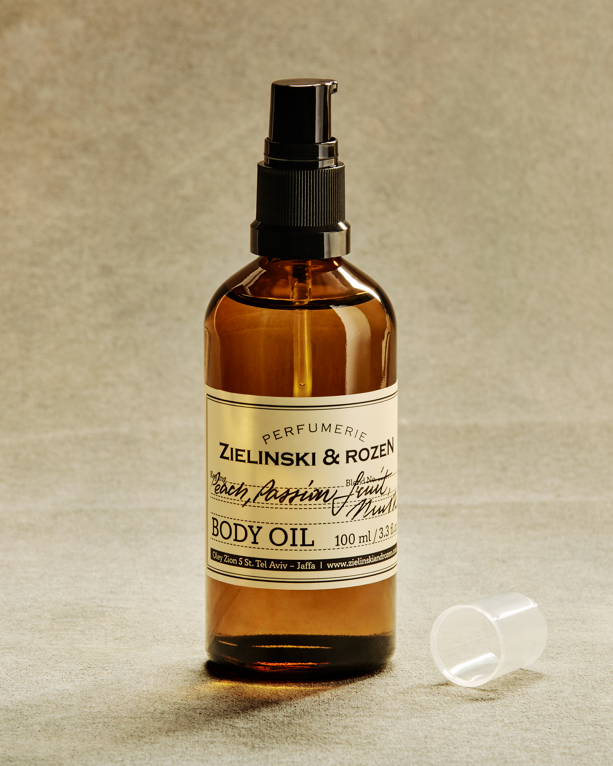 Peach, Passion fruit, Musk