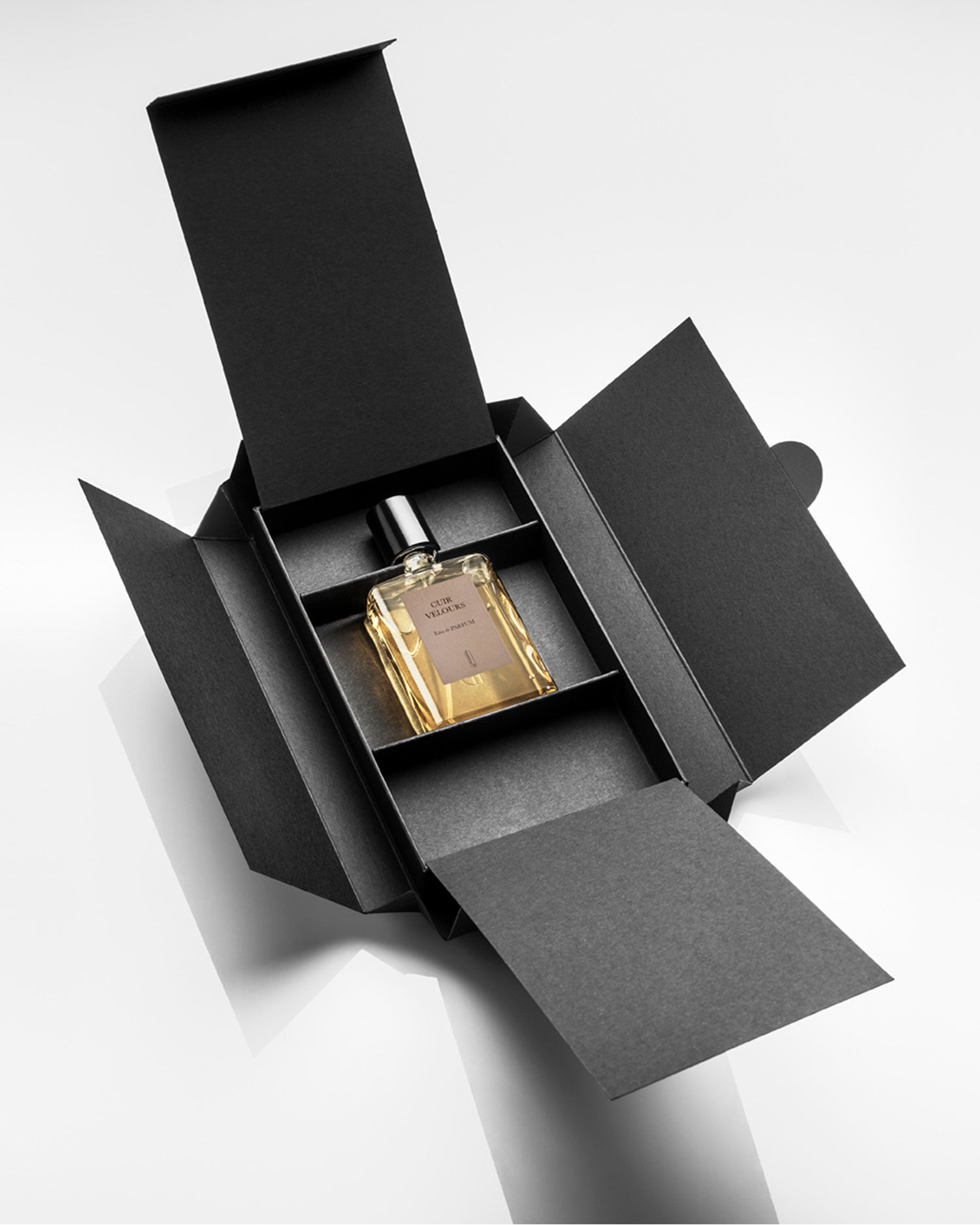 Naomi Goodsir - Cuir Velours