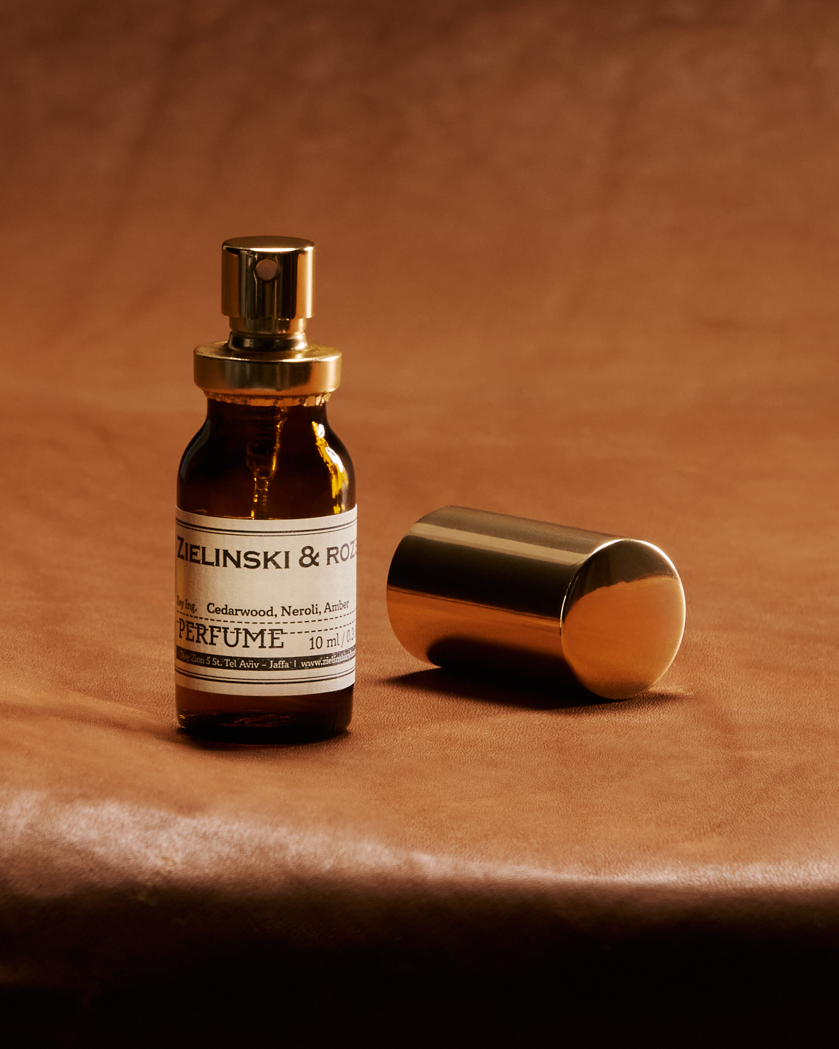 Cedarwood, Neroli, Amber