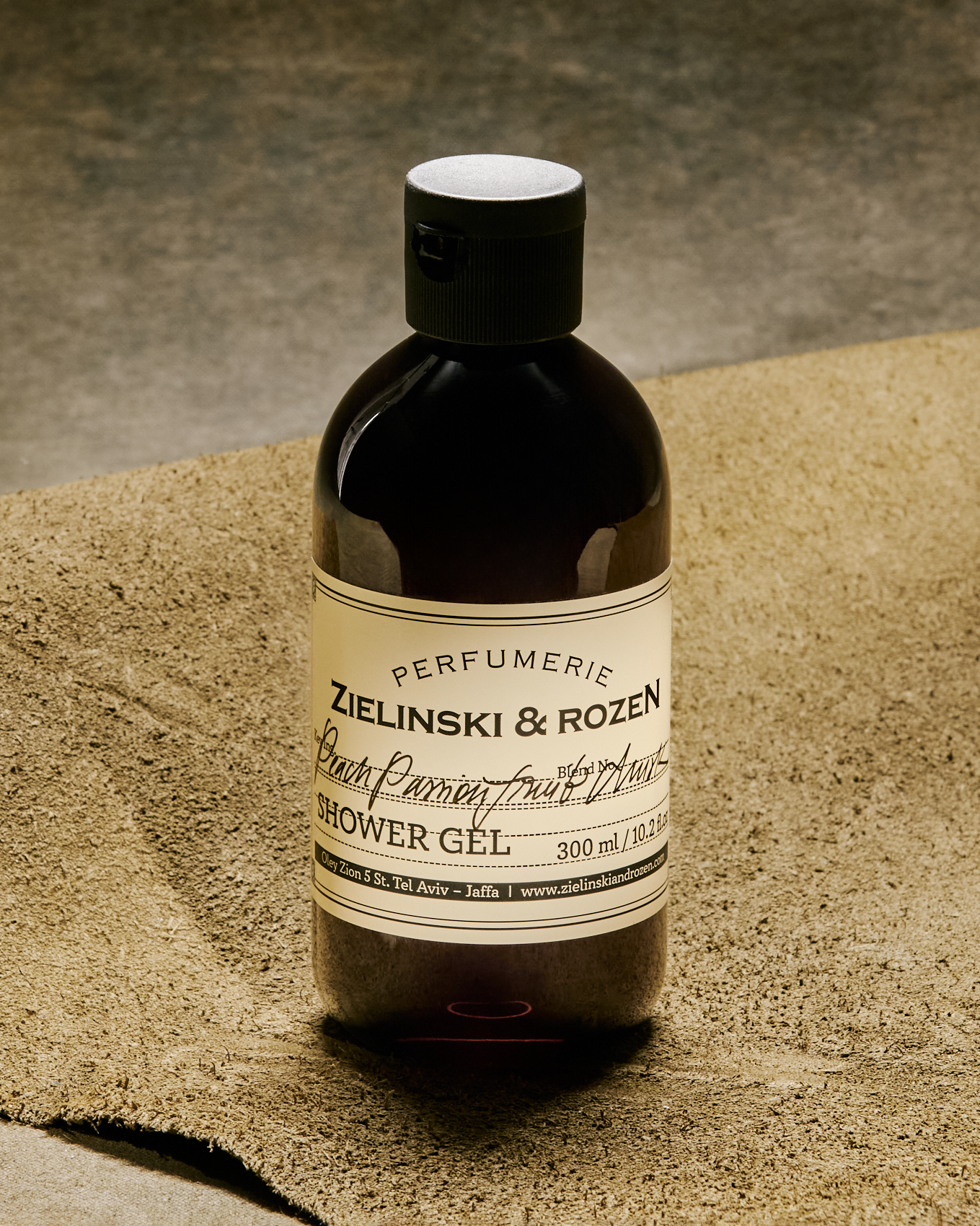 Peach, Passion fruit, Musk