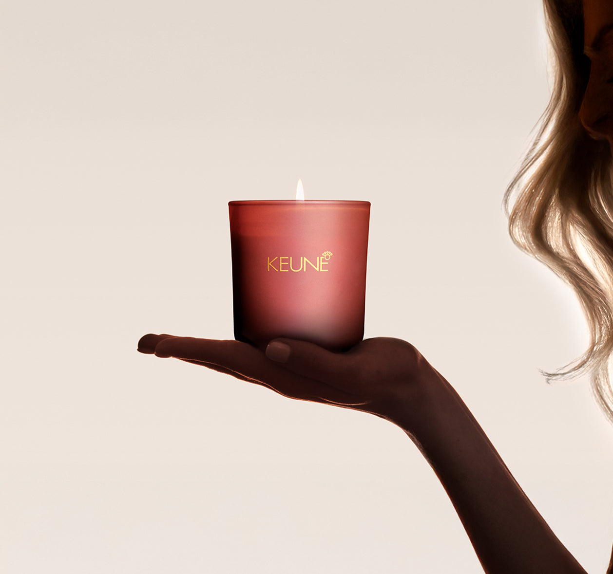 KEUNE - Limited Edition - Glow Royal Amber - Duftkerze