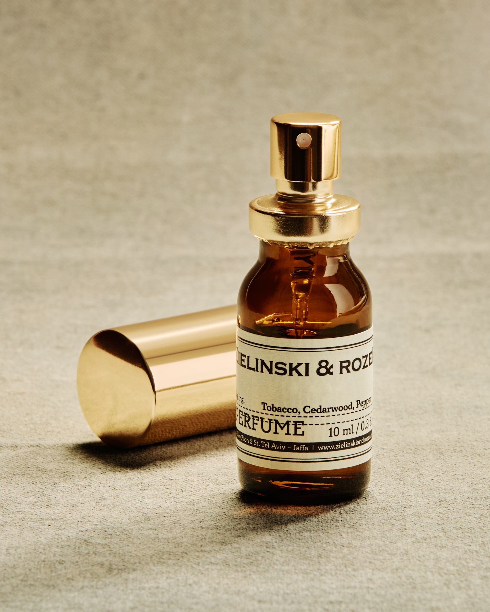 Tobacco, Cedarwood, Pepper